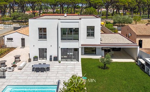 Villa in Ecarts, Narbonne, France 1