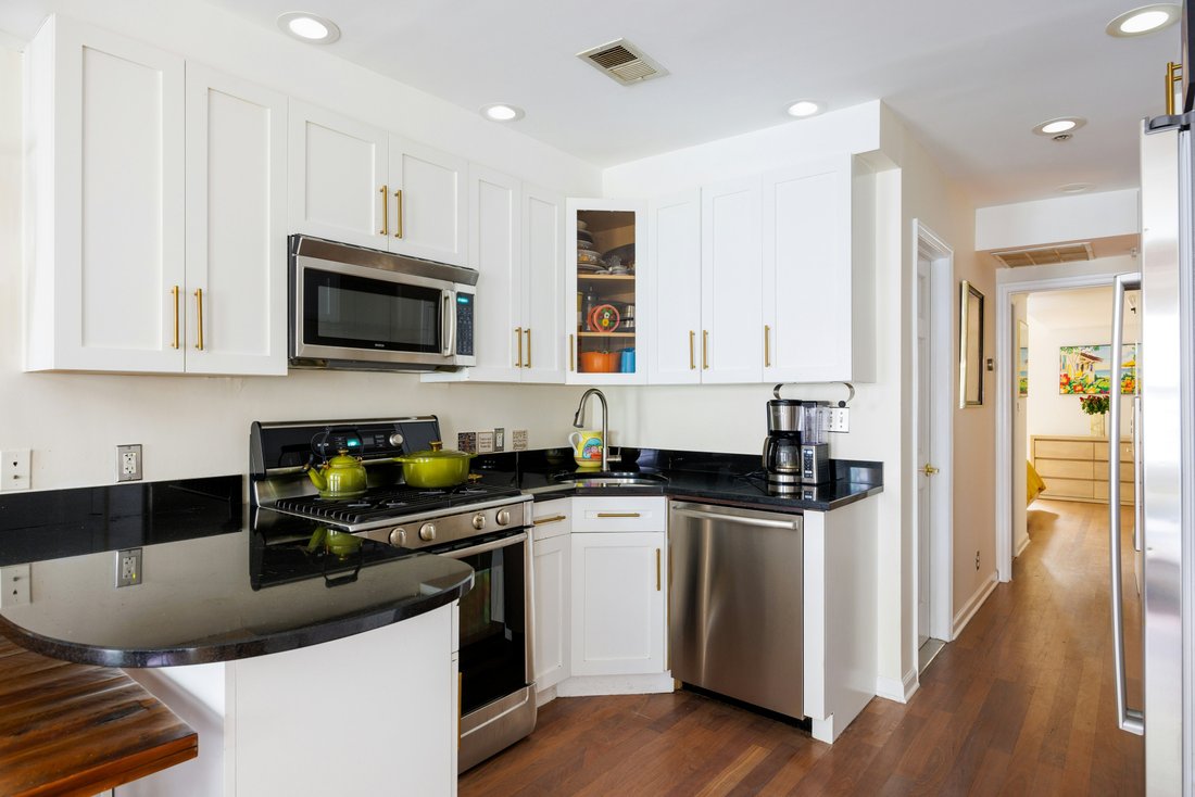 Condo in New York, New York, United States 4 - 17629270