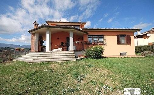 Villa in Castel Ritaldi, Umbria, Italy 1
