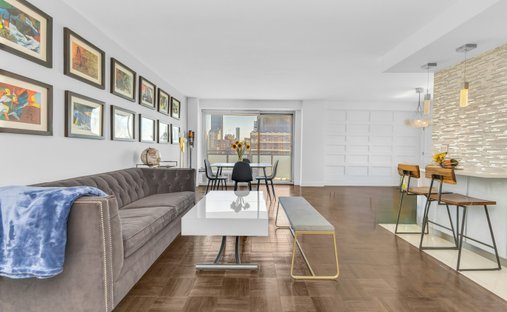 House in New York, New York, United States 1