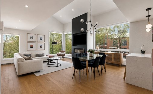Appartamento a Montréal, Québec, Canada 1