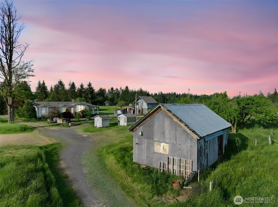Winlock, Washington, United States 1 - 17930876