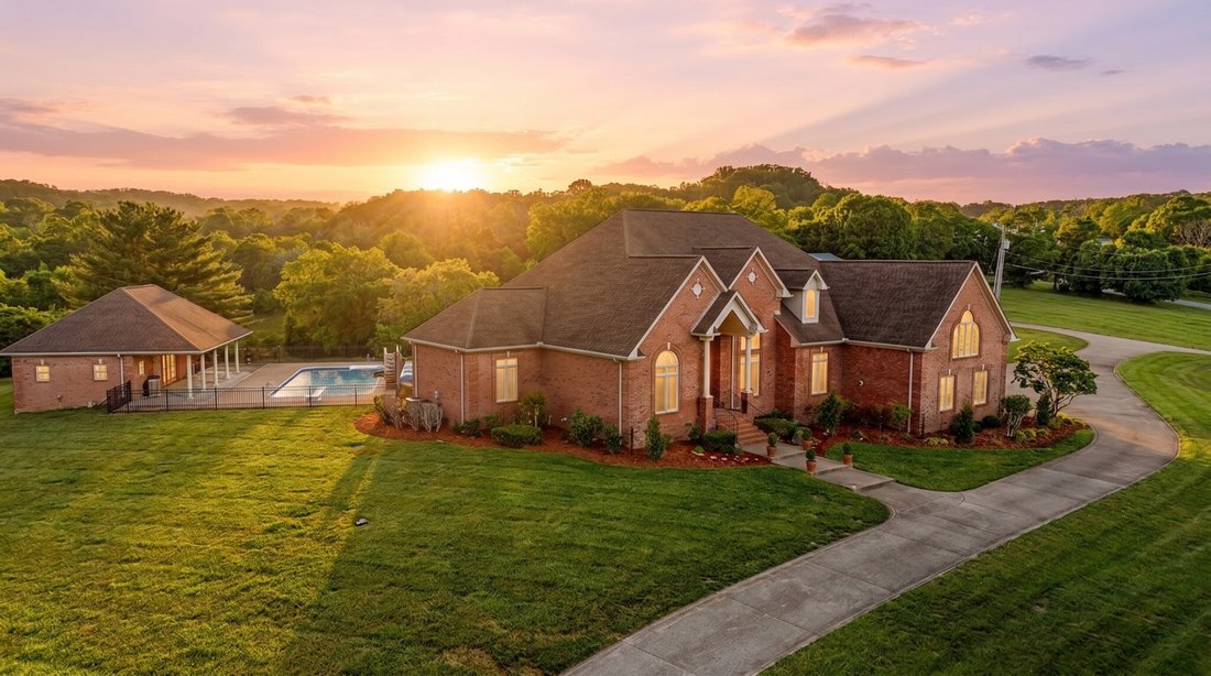 House in Goodlettsville, Tennessee, United States 4 - 17942314