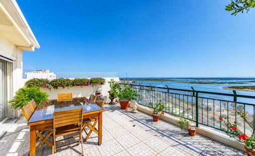 Apartment in Faro (Se e Sao Pedro), Algarve, Portugal 1
