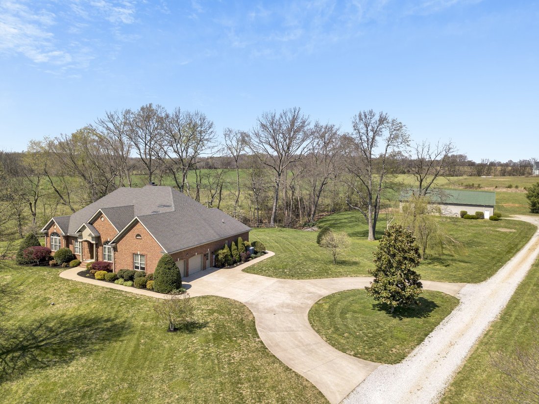 House in Cedar Hill, Tennessee, United States 4 - 17929431