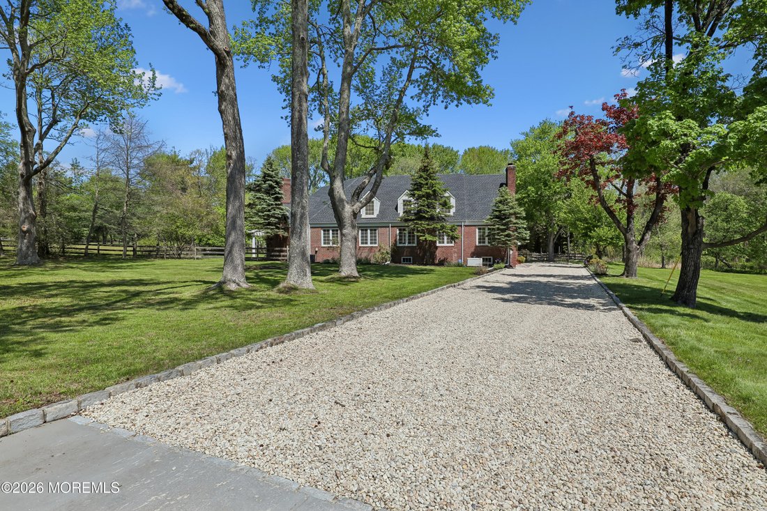 House in Colts Neck, New Jersey, United States 1 - 17936305