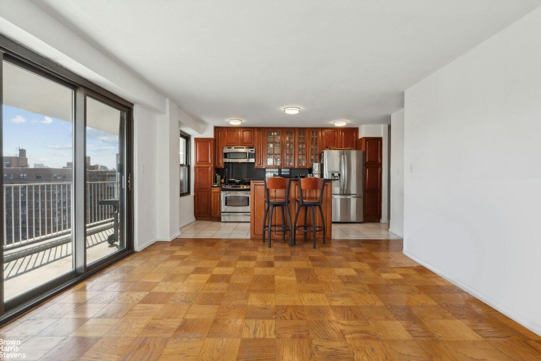 Co Op in New York, New York, United States 5 - 16867454