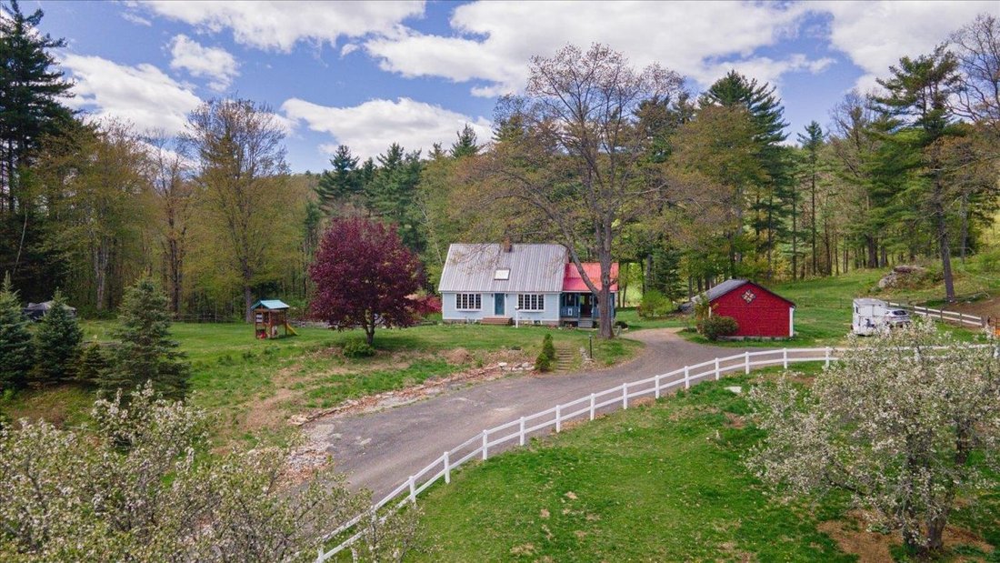 House in Winchester, New Hampshire, United States 1 - 17936483