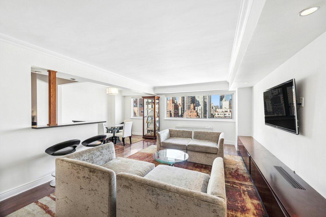 Co Op in New York, New York, United States 3 - 17488012