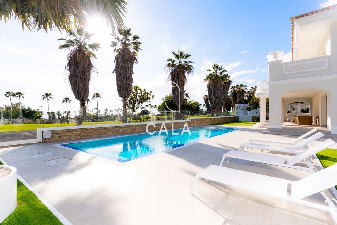 Villa in La Caleta, Adeje, Canary Islands 5 - 17928120