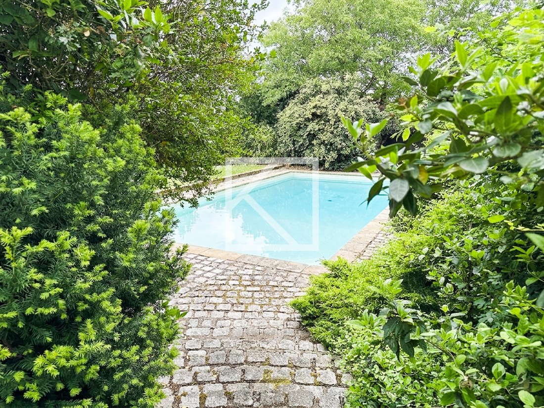 House in Vair-sur-Loire, Pays de la Loire, France 3 - 17936623