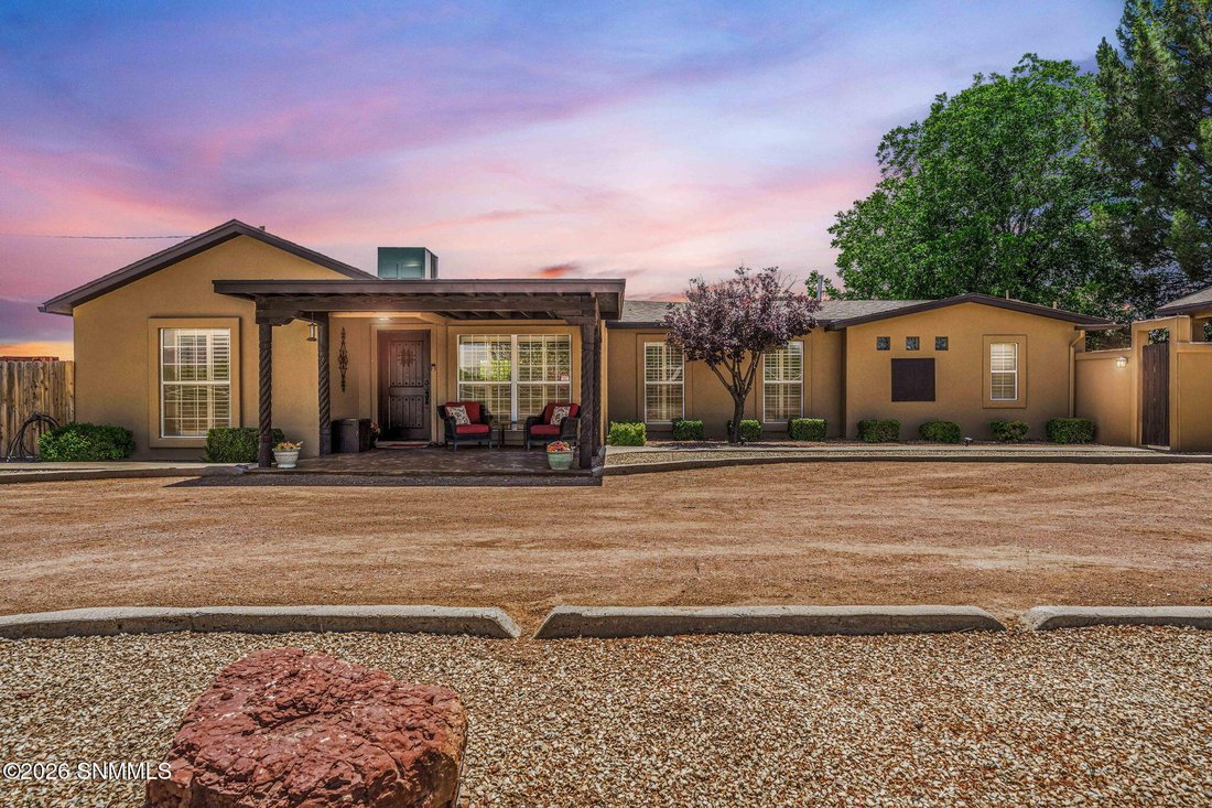 House in Las Cruces, New Mexico, United States 1 - 17939860