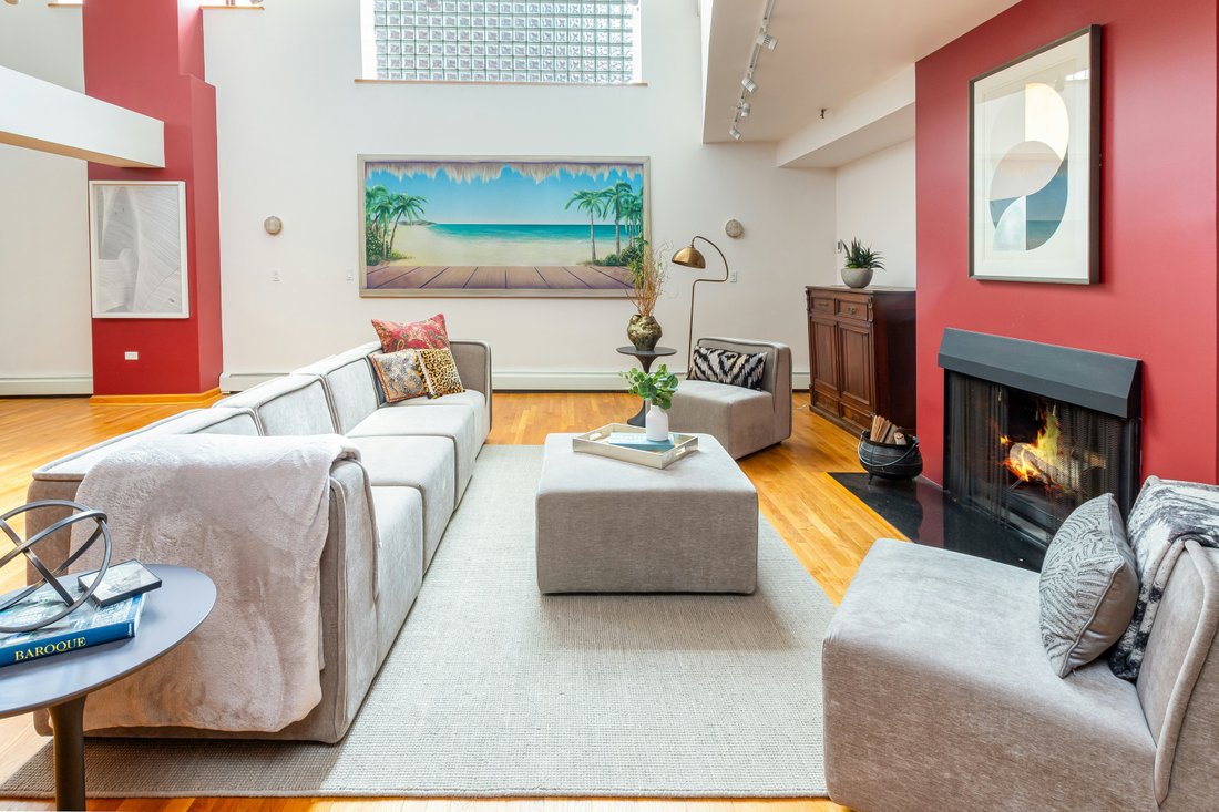 Co Op in New York, New York, United States 3 - 17774981