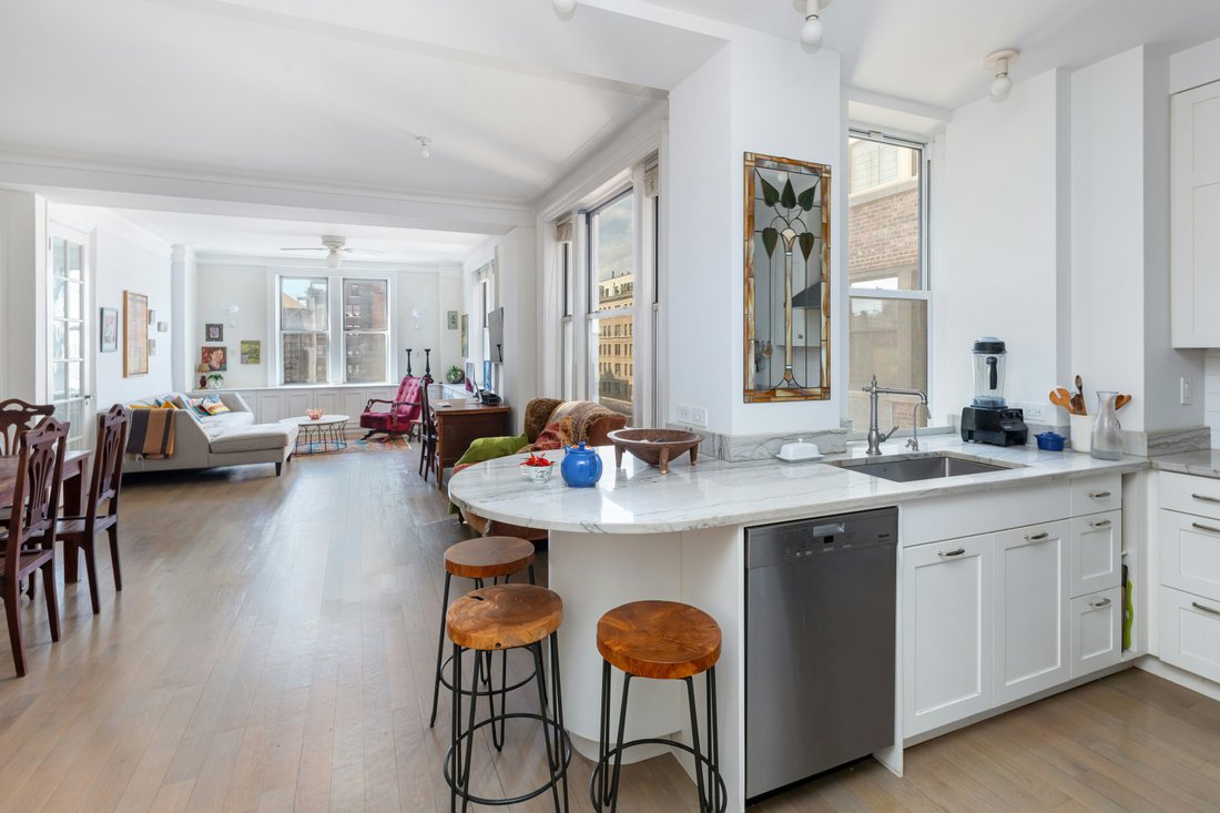 Co Op in New York, New York, United States 1 - 17707961