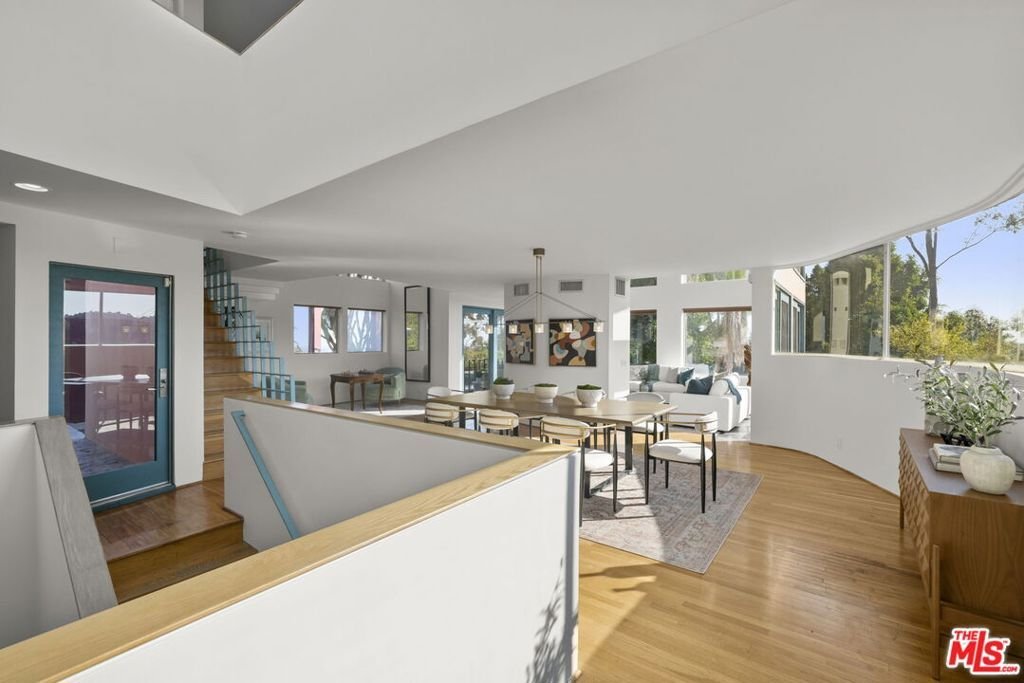 House in Los Angeles, California, United States 4 - 17942279