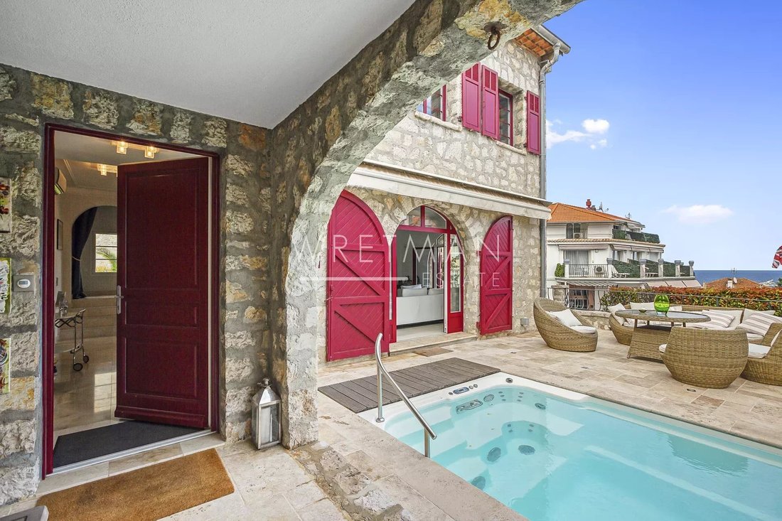 Villa in French Riviera, Provence-Alpes-Côte d'Azur, France 5 - 14277363