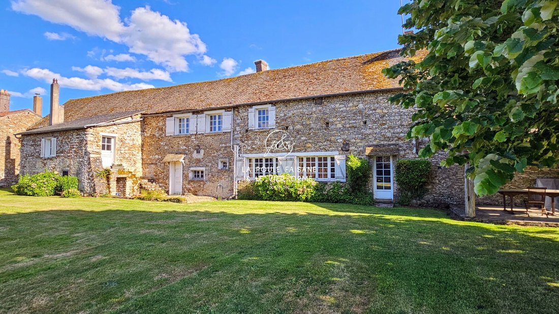 House in Houdan, Ile-de-France, France 4 - 15929059