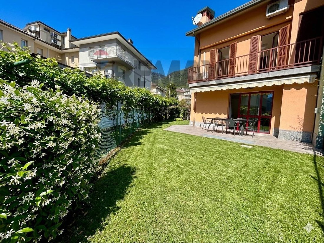 Villa in Costa Volpino, Lombardy, Italy 2 - 17623530
