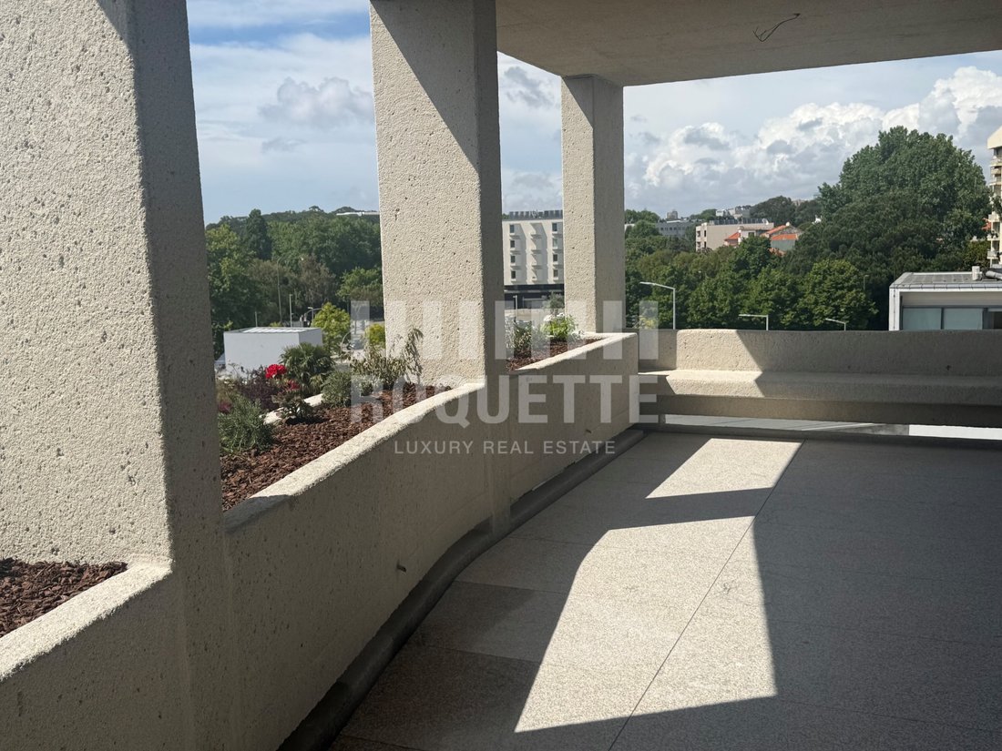Apartment in Lordelo do Ouro e Massarelos, Porto District, Portugal 3 - 16613131