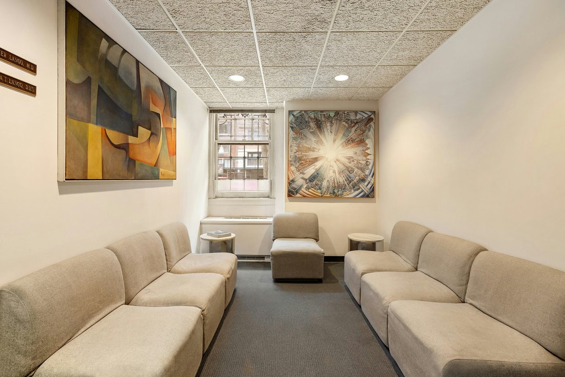 Co Op in New York, New York, United States 2 - 17673535
