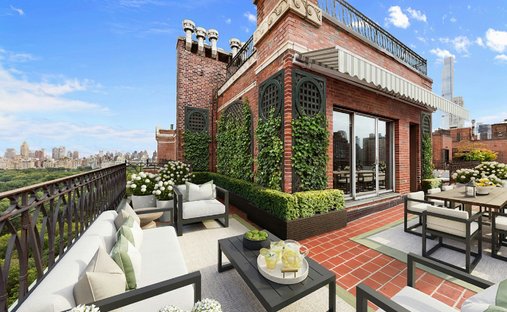 House in New York, New York, United States 1