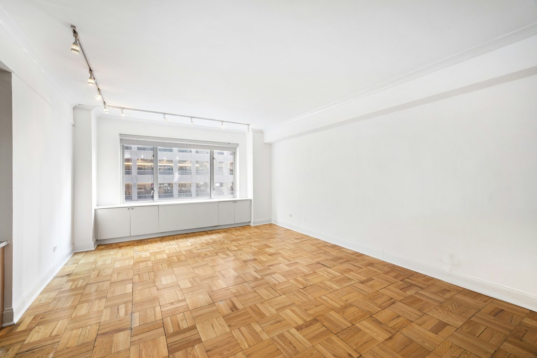 Co Op in New York, New York, United States 4 - 17552221