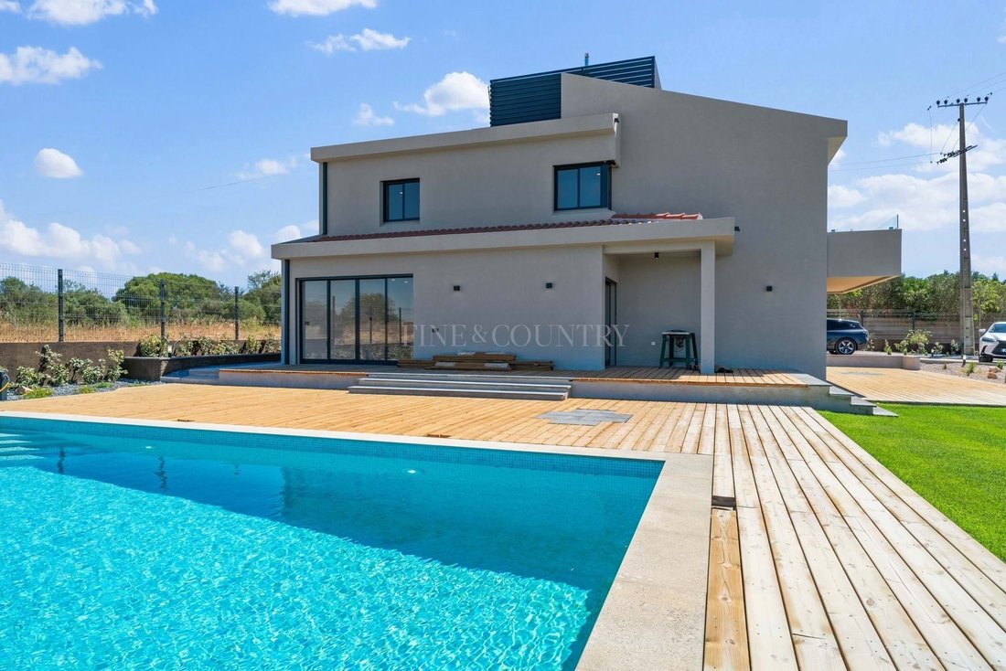 House in Quarteira, Algarve, Portugal 2 - 15738389