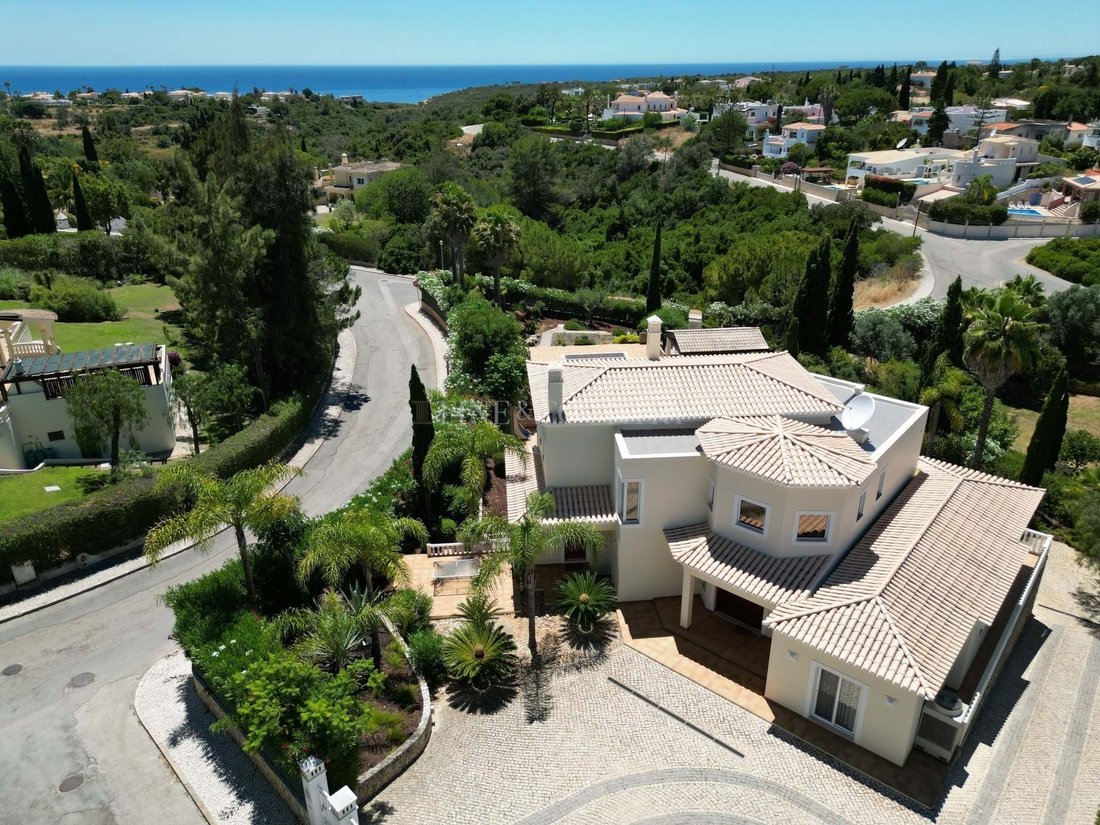 House in Carvoeiro, Algarve, Portugal 2 - 16403755