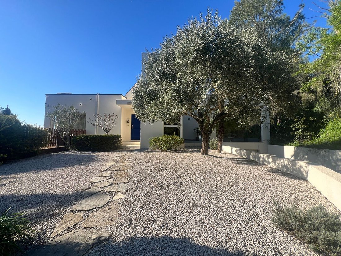 House in Ancien Hôpital, Beziers, France 2 - 16497647