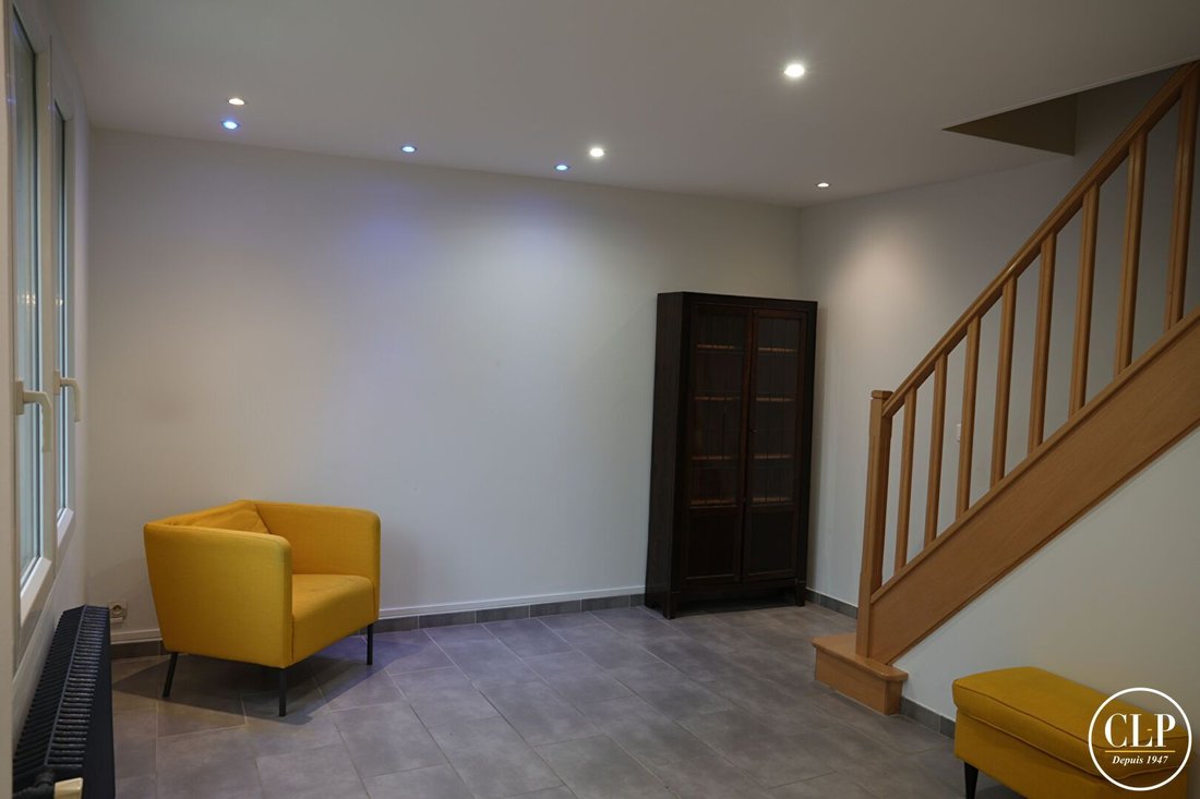 House in Fontenay-sous-Bois, Ile-de-France, France 2 - 16074529
