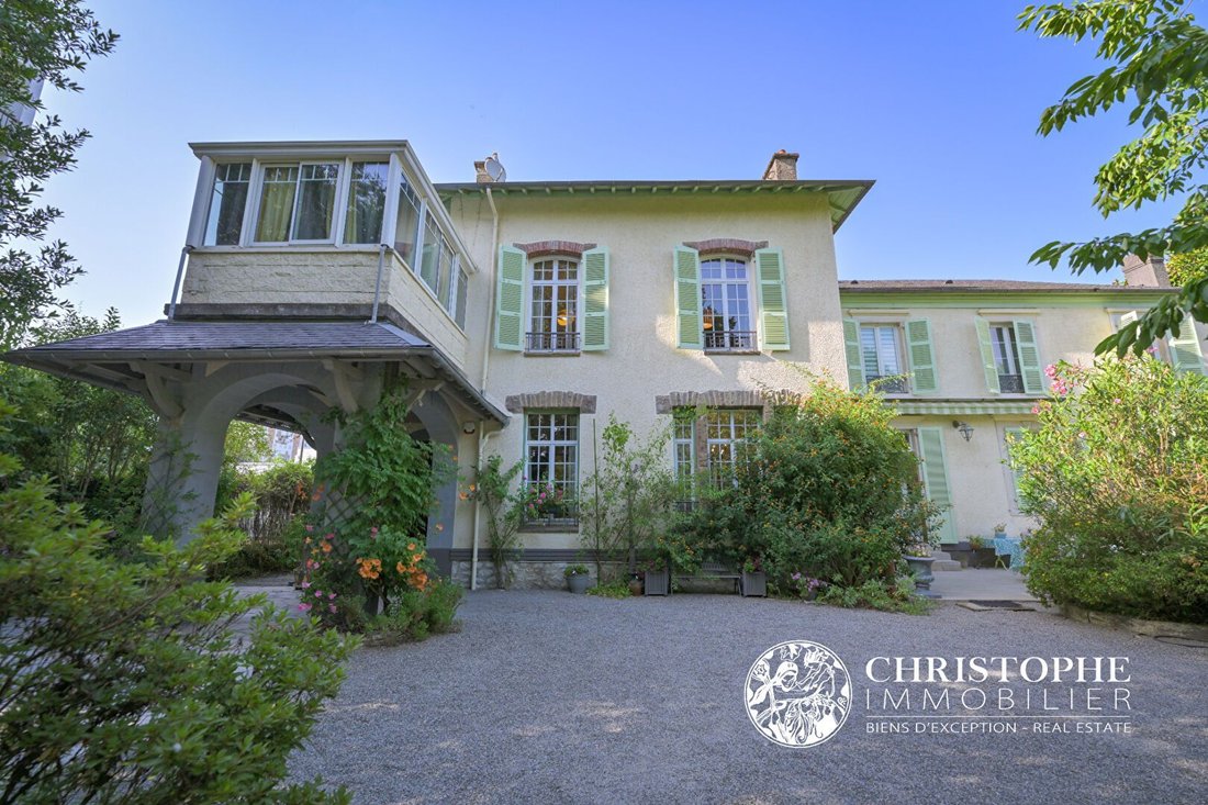Villa in Pau, Nouvelle-Aquitaine, France 2 - 16297355