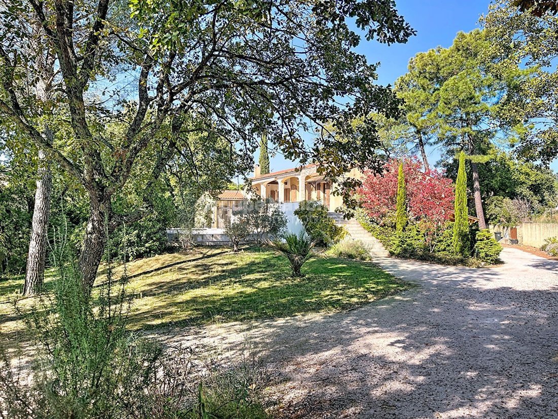 House in Saint-Michel-d'Euzet, Occitania, France 2 - 16473965