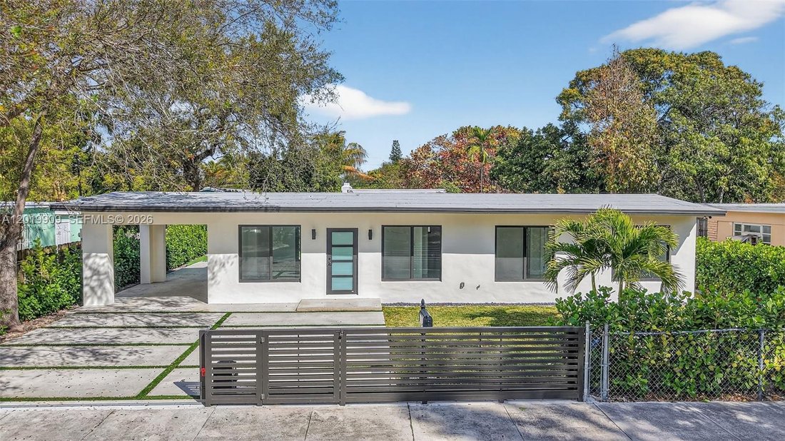House in Miami, Florida, United States 1 - 17933152