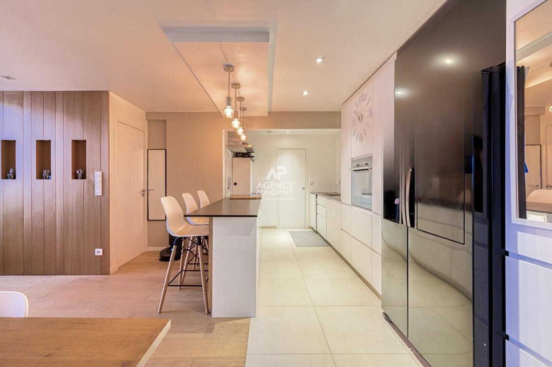 Apartment in Pavé des Gardes, Chaville, France 2 - 17764764
