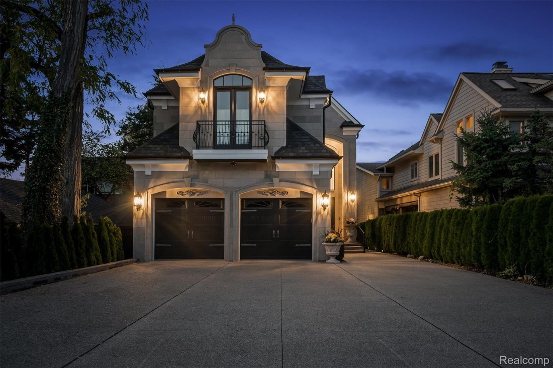 House in Farmington Hills, Michigan, United States 2 - 17935393