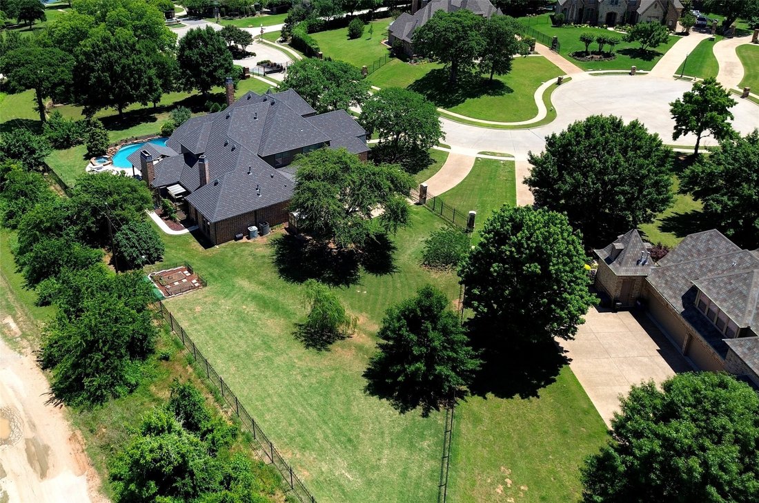 House in Keller, Texas, United States 4 - 17931296
