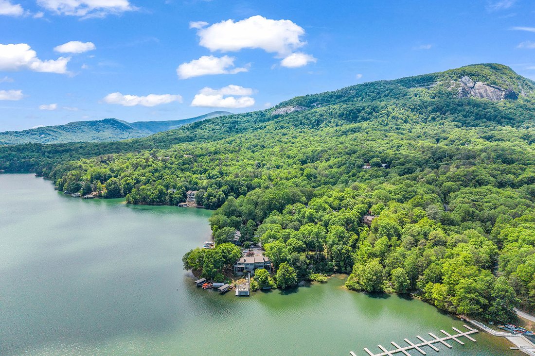 House in Lake Lure, North Carolina, United States 3 - 17902251