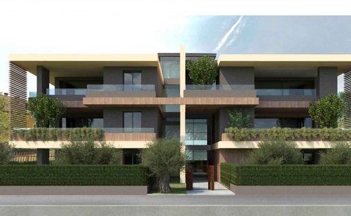 Apartment in Desenzano Centro, Desenzano del Garda, Lombardy 1