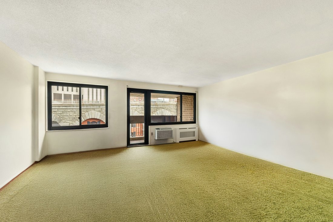 Co Op in New York, New York, United States 1 - 16747920