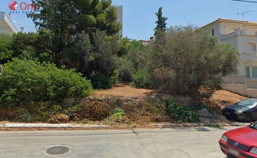 Land in Voula, Attika, Griechenland 1