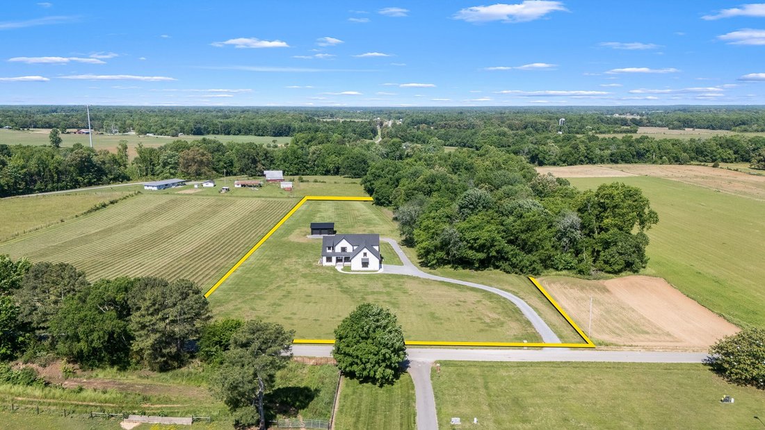 House in Morrison, Tennessee, United States 1 - 17929184