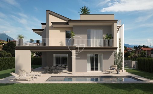 Villa a Moniga del Garda, Lombardia, Italia 1