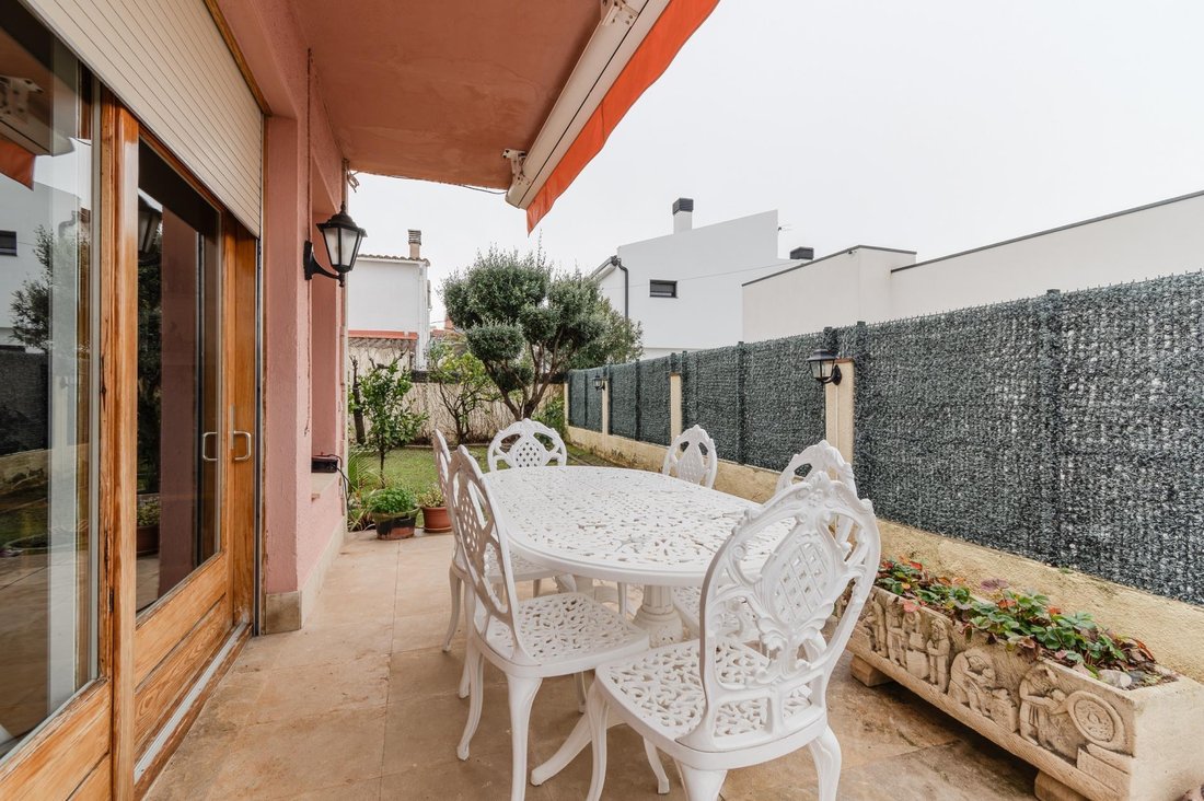 Villa in Roses, Catalonia, Spain 1 - 17937646