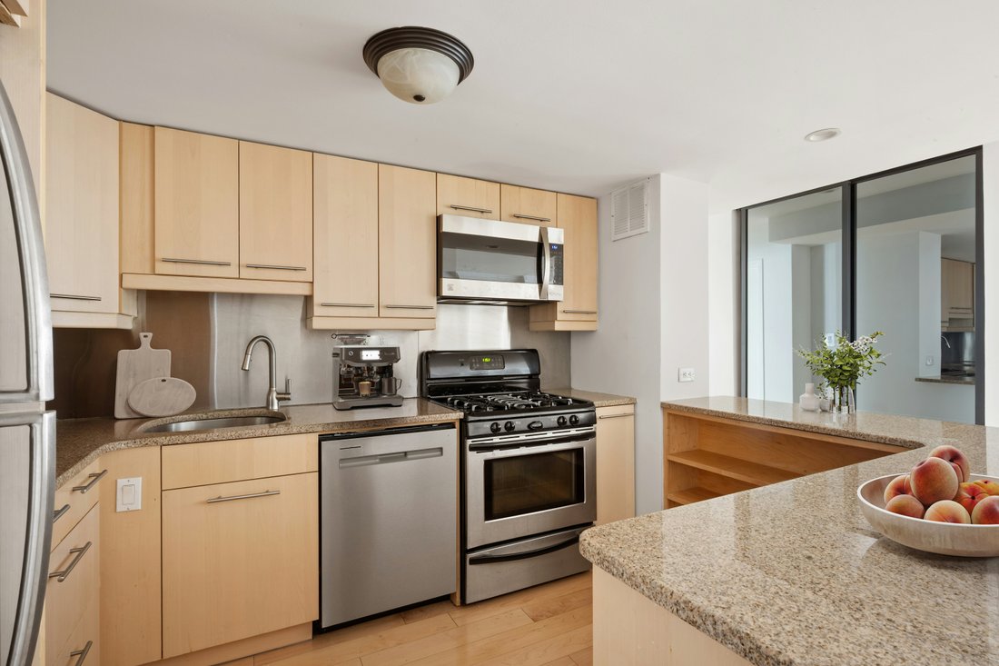 Co Op in New York, New York, United States 5 - 16993019