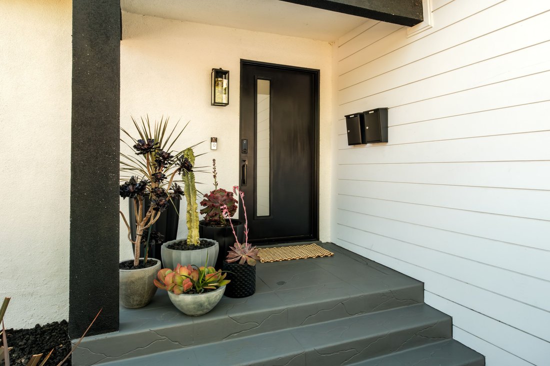 Los Angeles, California, United States 2 - 17936357