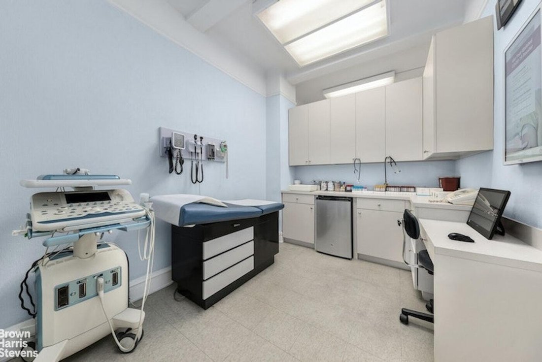 Co Op in New York, New York, United States 2 - 16748435
