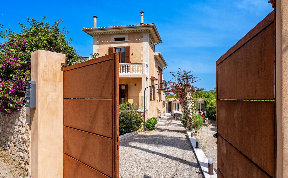 Chalet in Soller, Balearic Islands, Spain 2 - 17932799