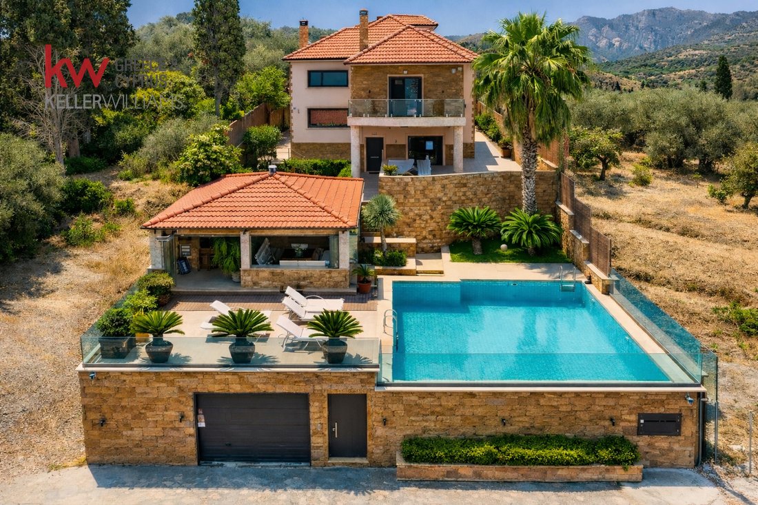 Villa in Derbeniou, Evrostina, Peloponnese, Western Greece and the Ionian 1 - 17929127