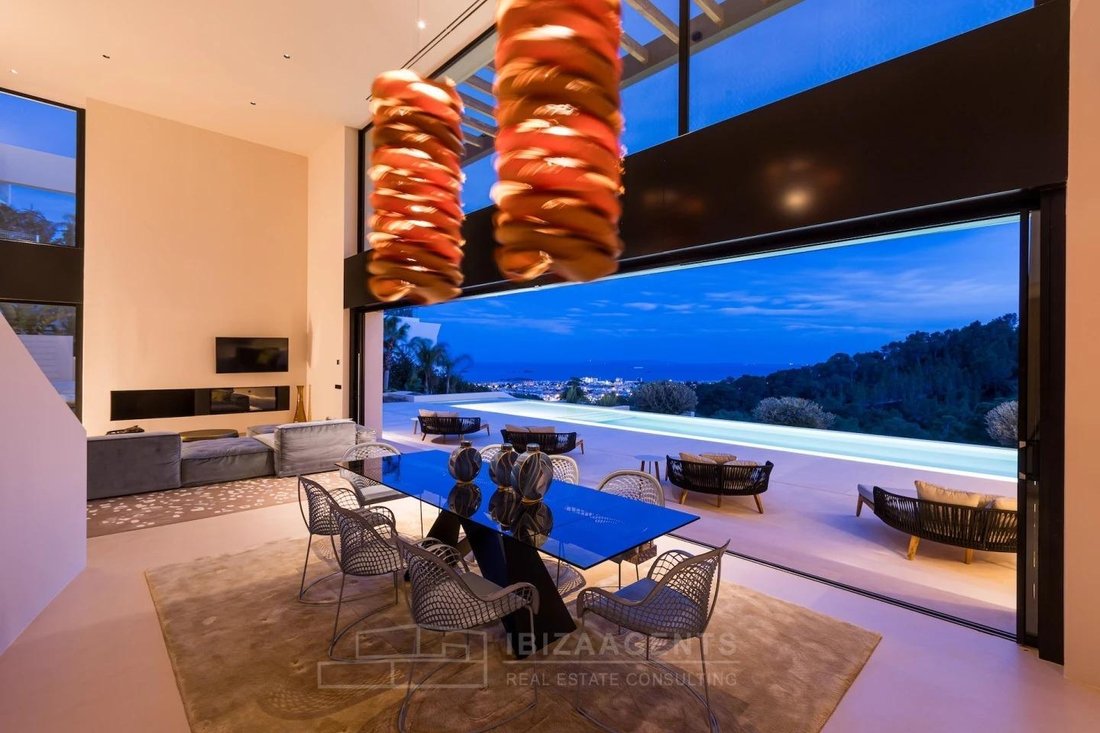 Villa in Ibiza Town, Balearic Islands, Spain 2 - 17941133