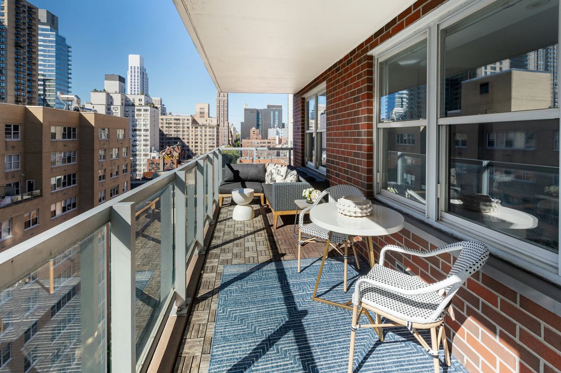 Co Op in New York, New York, United States 3 - 16747897